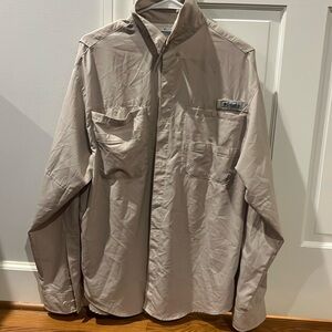 Columbia Men’s PFG Button Down Khaki Medium